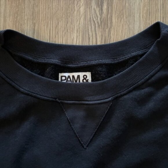 Pam & Gela Womens Sweater Sweatshirt Size Small Black Crochet Grunge Dark Goth - Picture 12 of 15